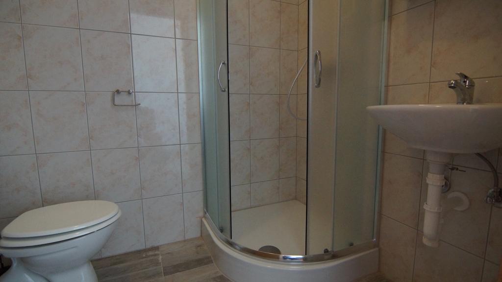 Apartments Domani Vir Εξωτερικό φωτογραφία